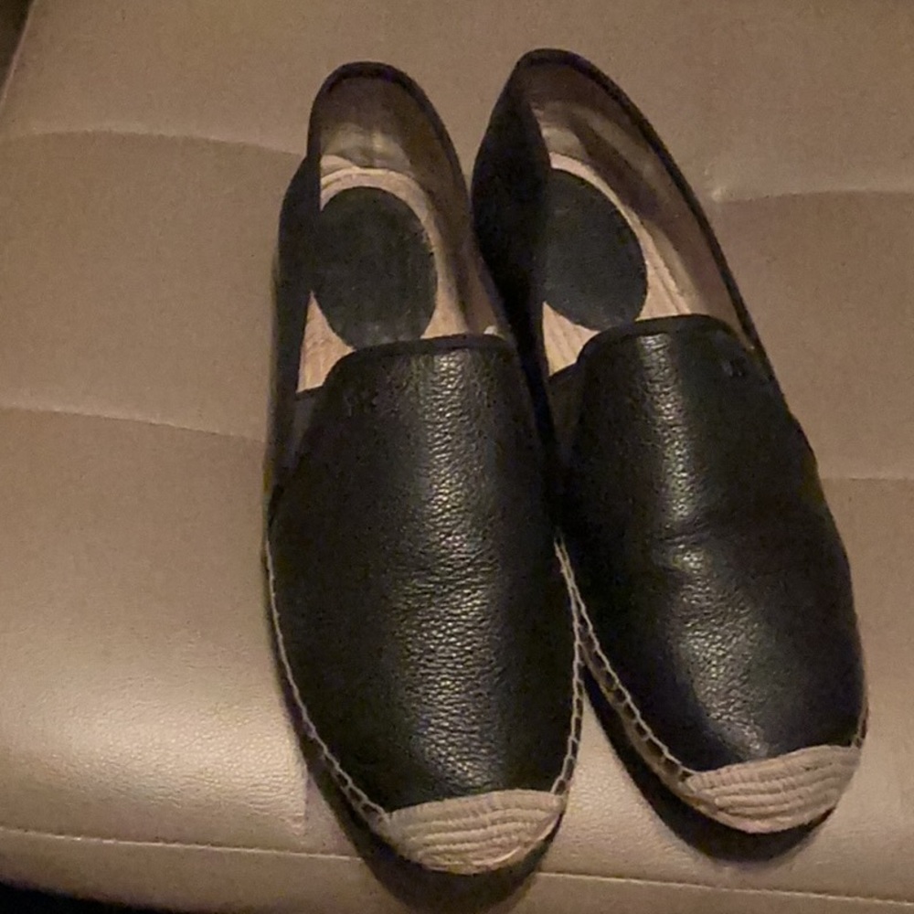 MICHAEL Michael Kors Hastings Black Espadrilles